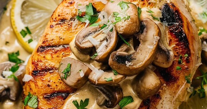 Creamy Mushroom Asiago Chicken: An Irresistible One-Skillet Dinner 2025